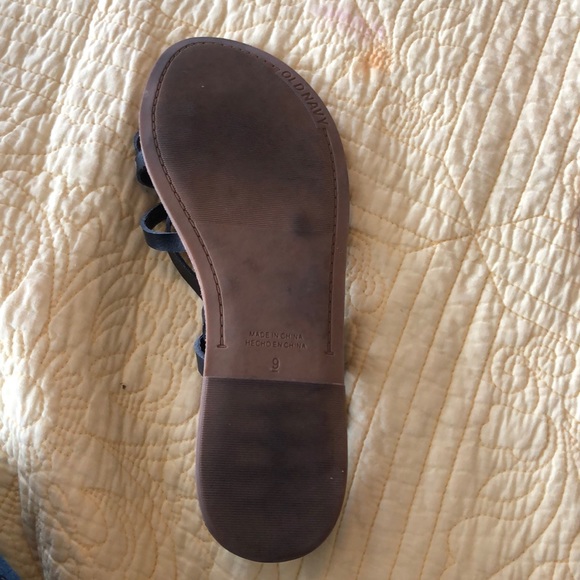 Sandals - Picture 3 of 3